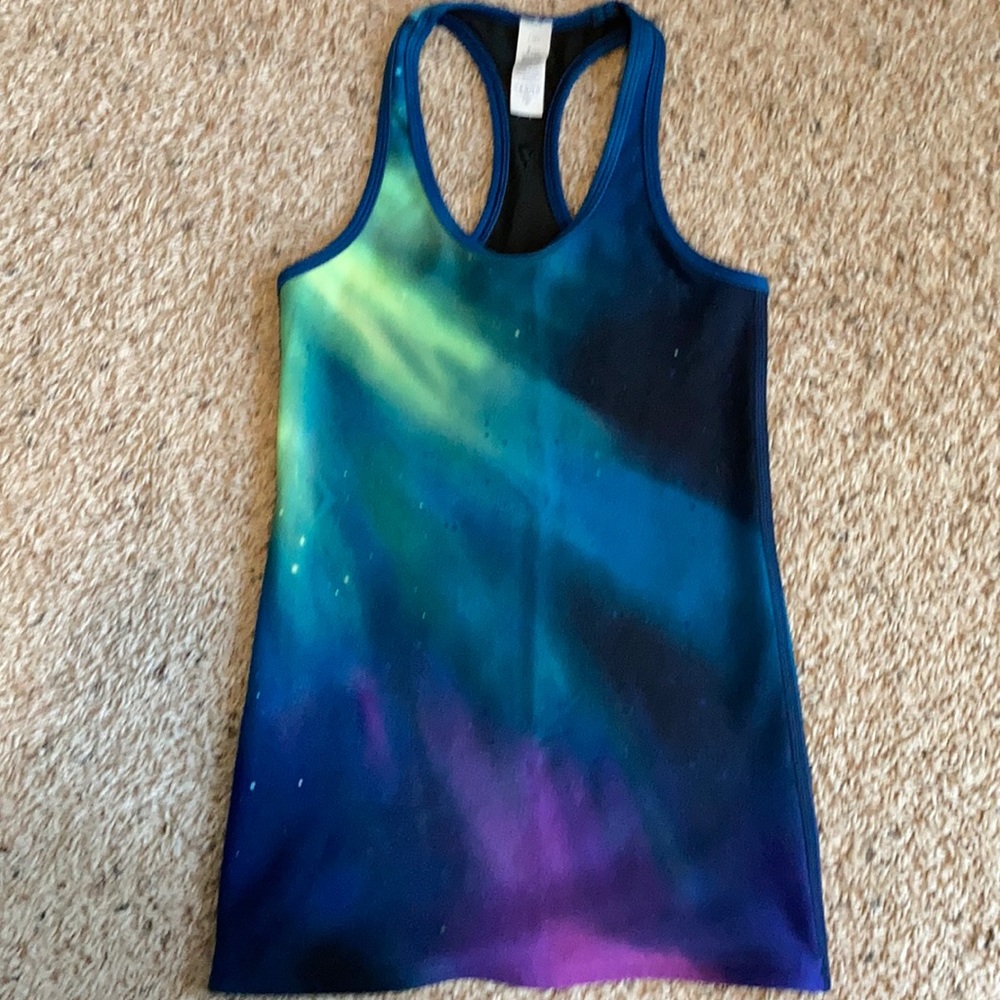 Ivivva Lululemon Girls reversible tank top